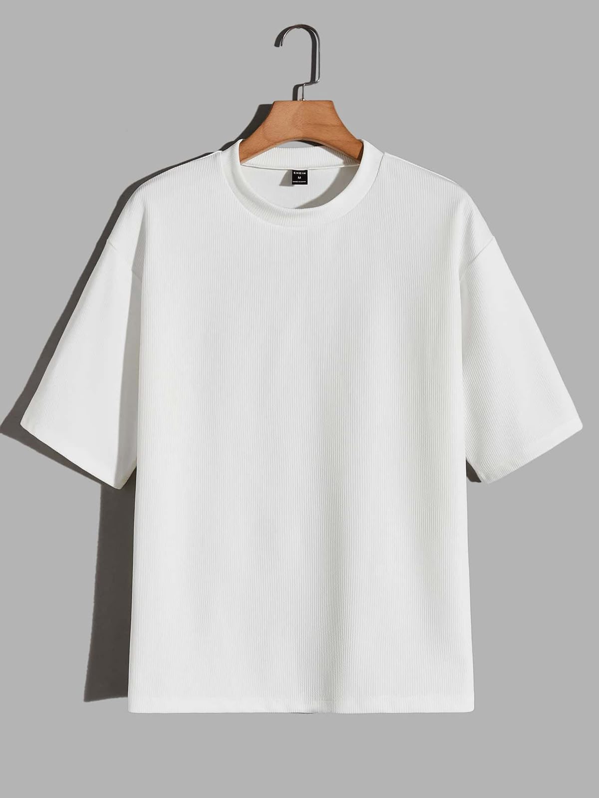 hanging_white_plain_oversized_tshirt