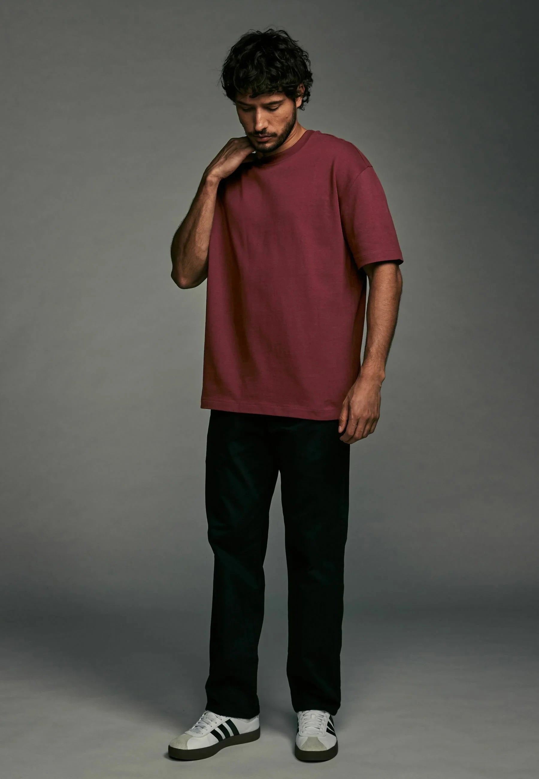 maroon oversized tshirt men