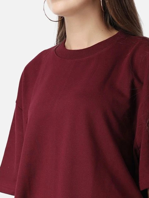 maroon oversized tshirt women closeup